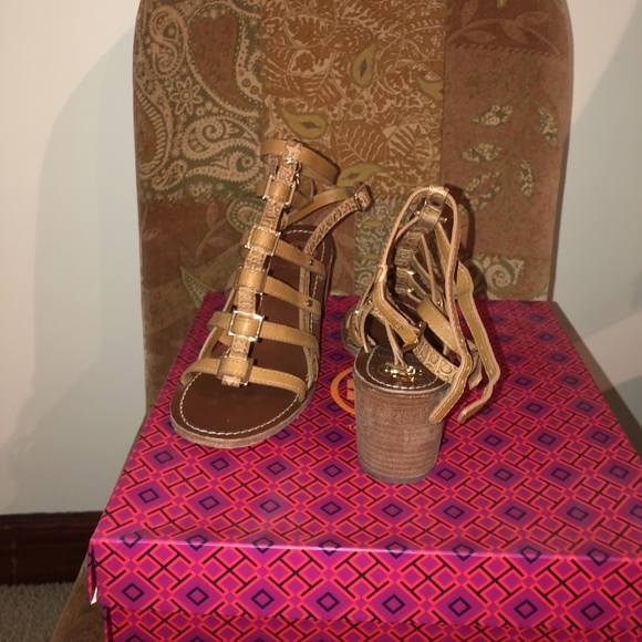 Brown wedged Tory Burch shoes